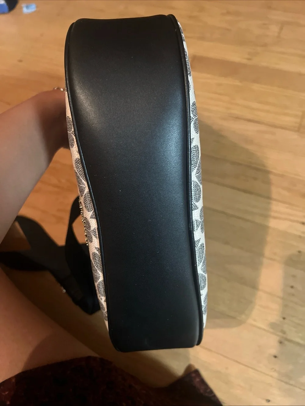 kate spade White and Black Floral Crossbody Bag